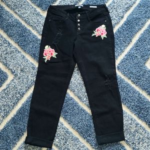 BLACK DAISY Jamie Relaxed Skinny Jean